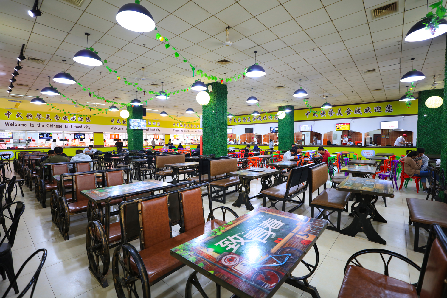 东一食堂.jpg